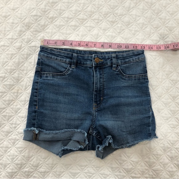 Divided Jean Shorts - Picture 3 of 5